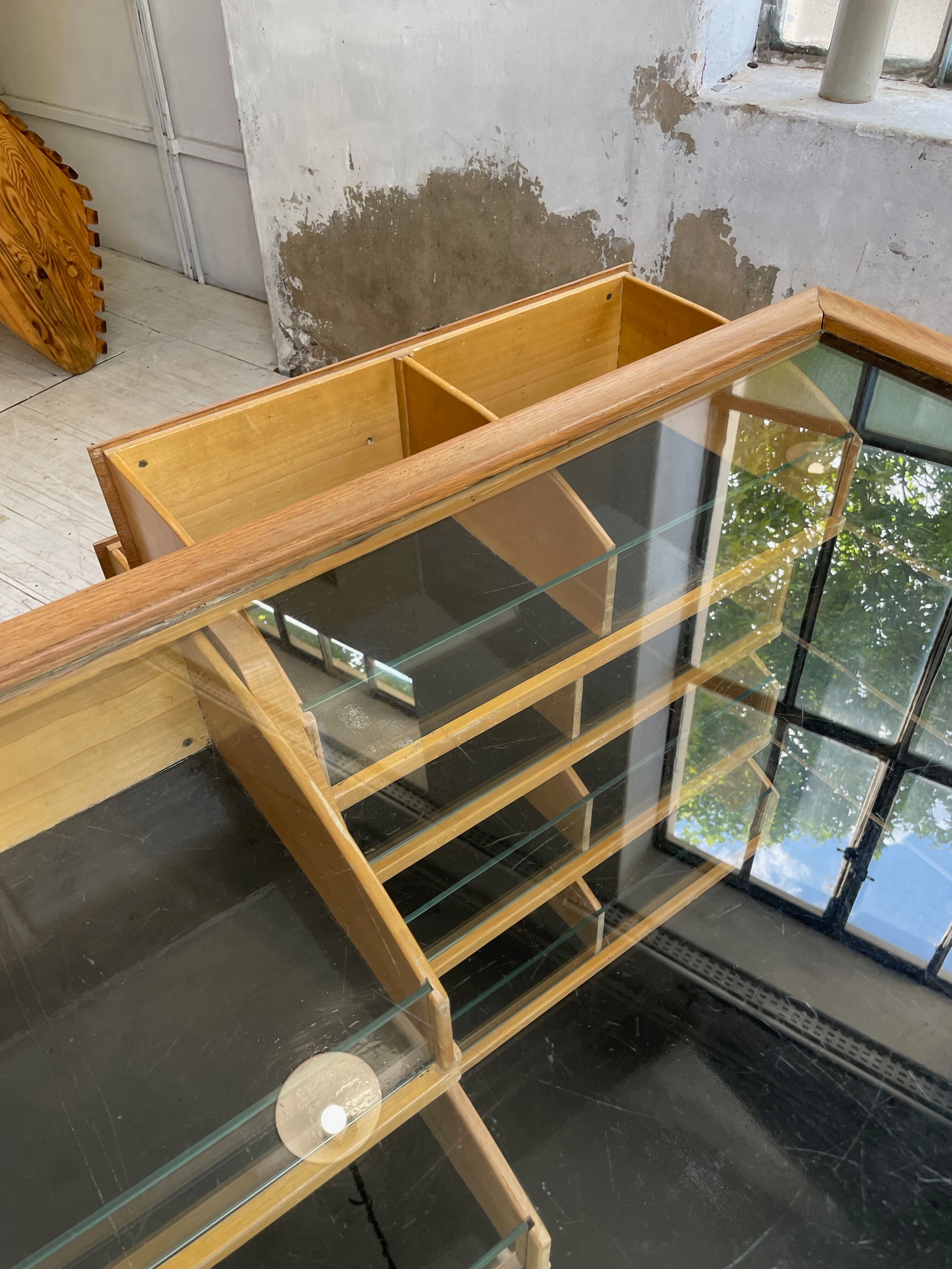 Glass trading post 50s