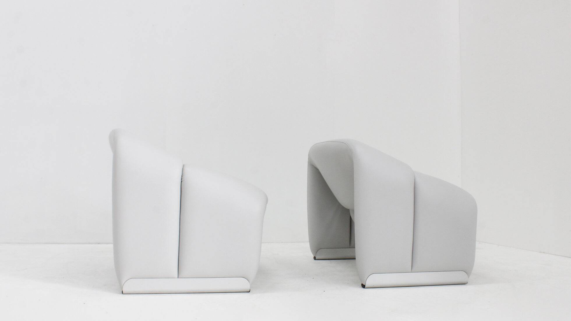 Set of 2 Artifort Groovy M chairs F598 Pierre Paulin in leather