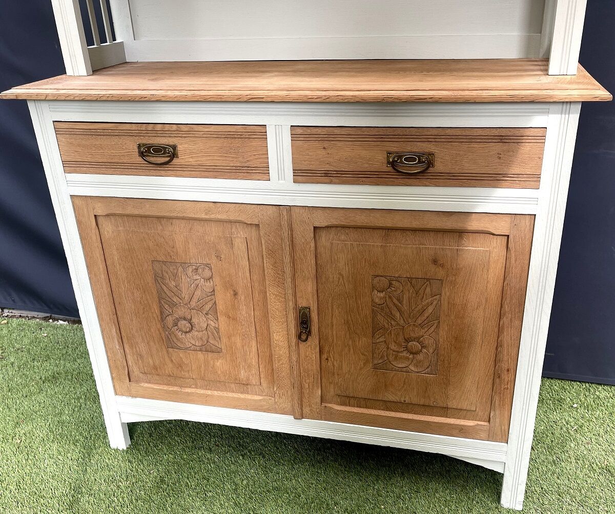 Art deco kitchen sideboard