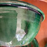 Green enamelled bowls from Ubeda