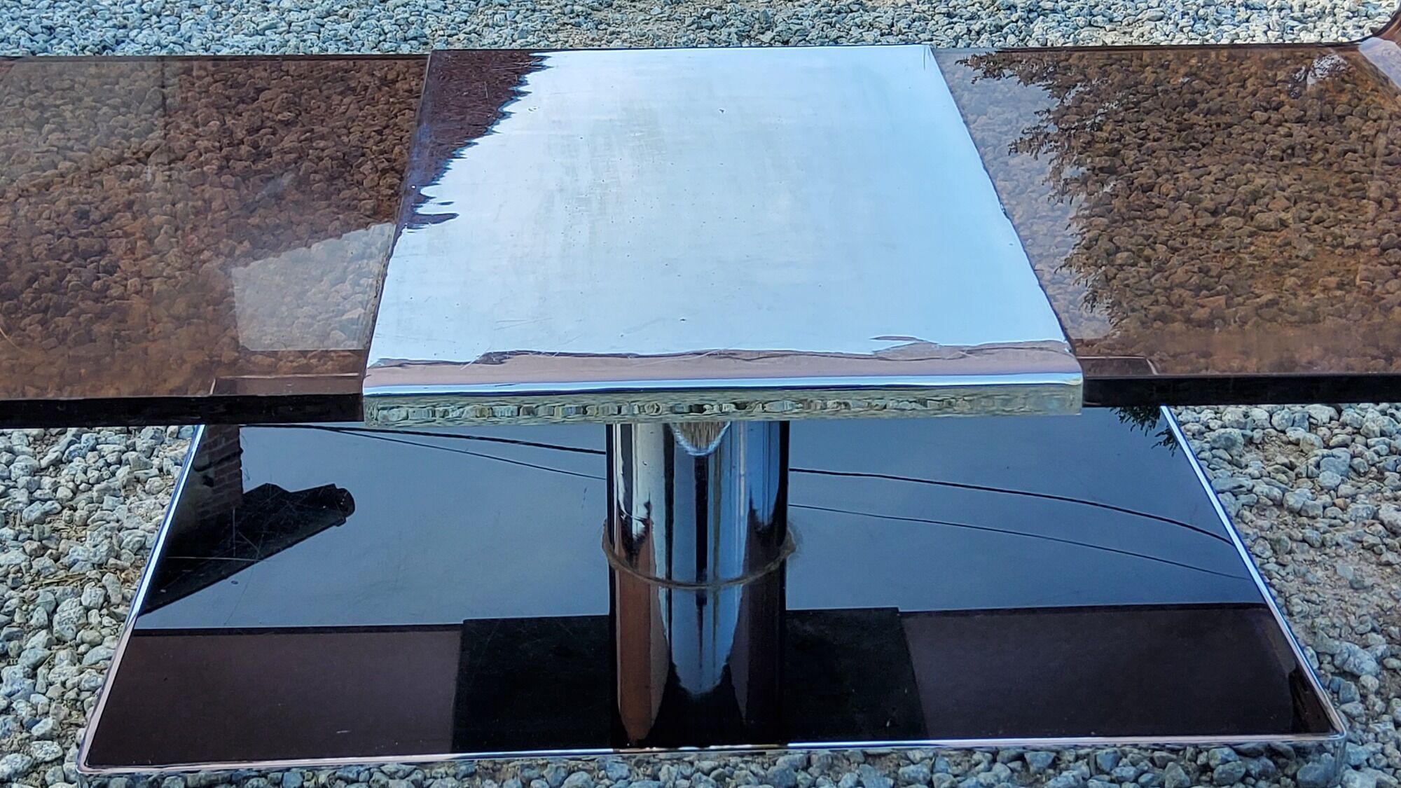 Coffee table from the 70s in chromed steel and smoked plexiglass double swivel trays
