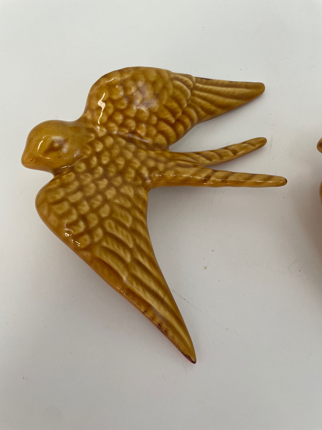 Ceramic swallow set of two