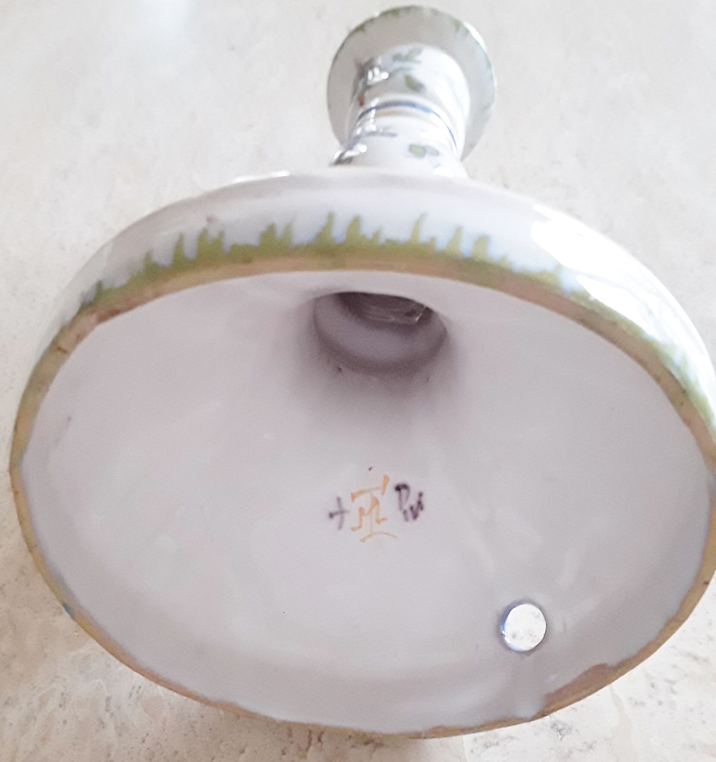 Martre Tolosane's ancient candlestick in fine earthenware