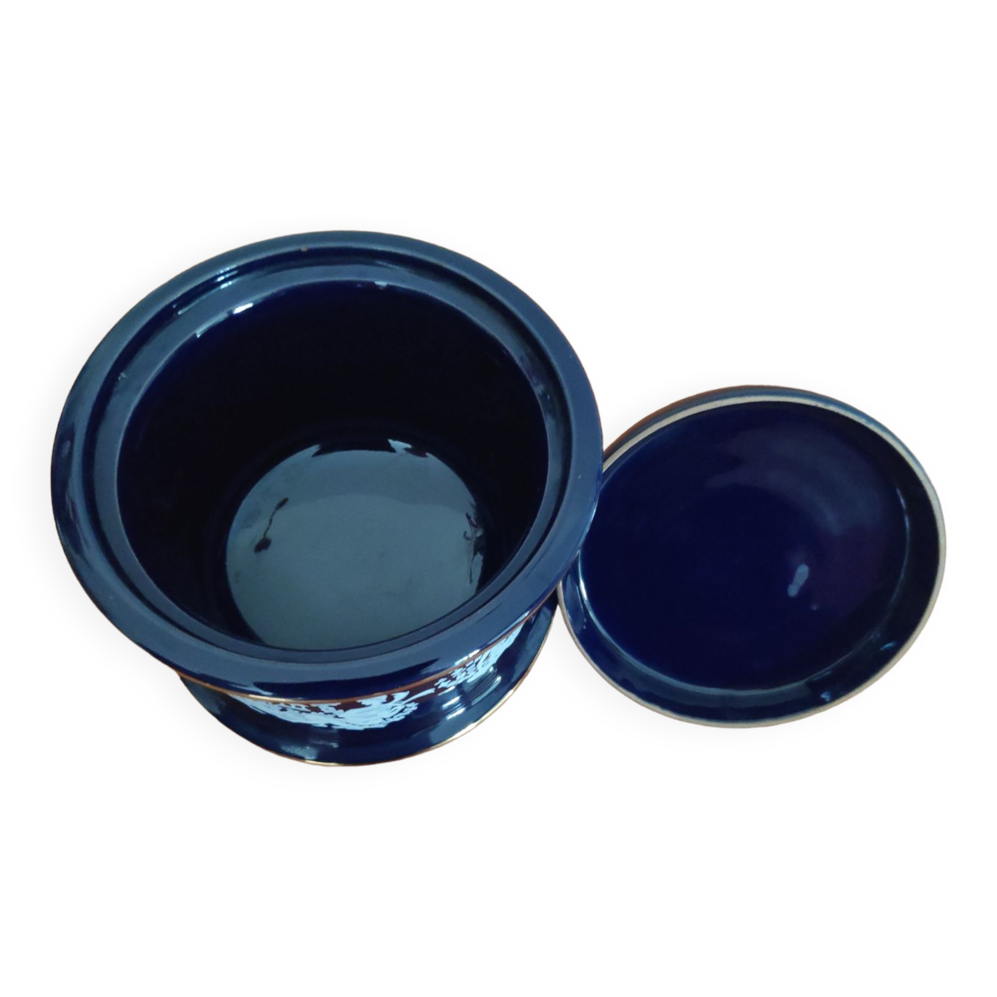 Bonbonnière en porcelaine