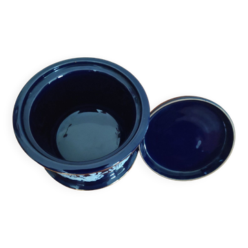 Porcelain candy dish