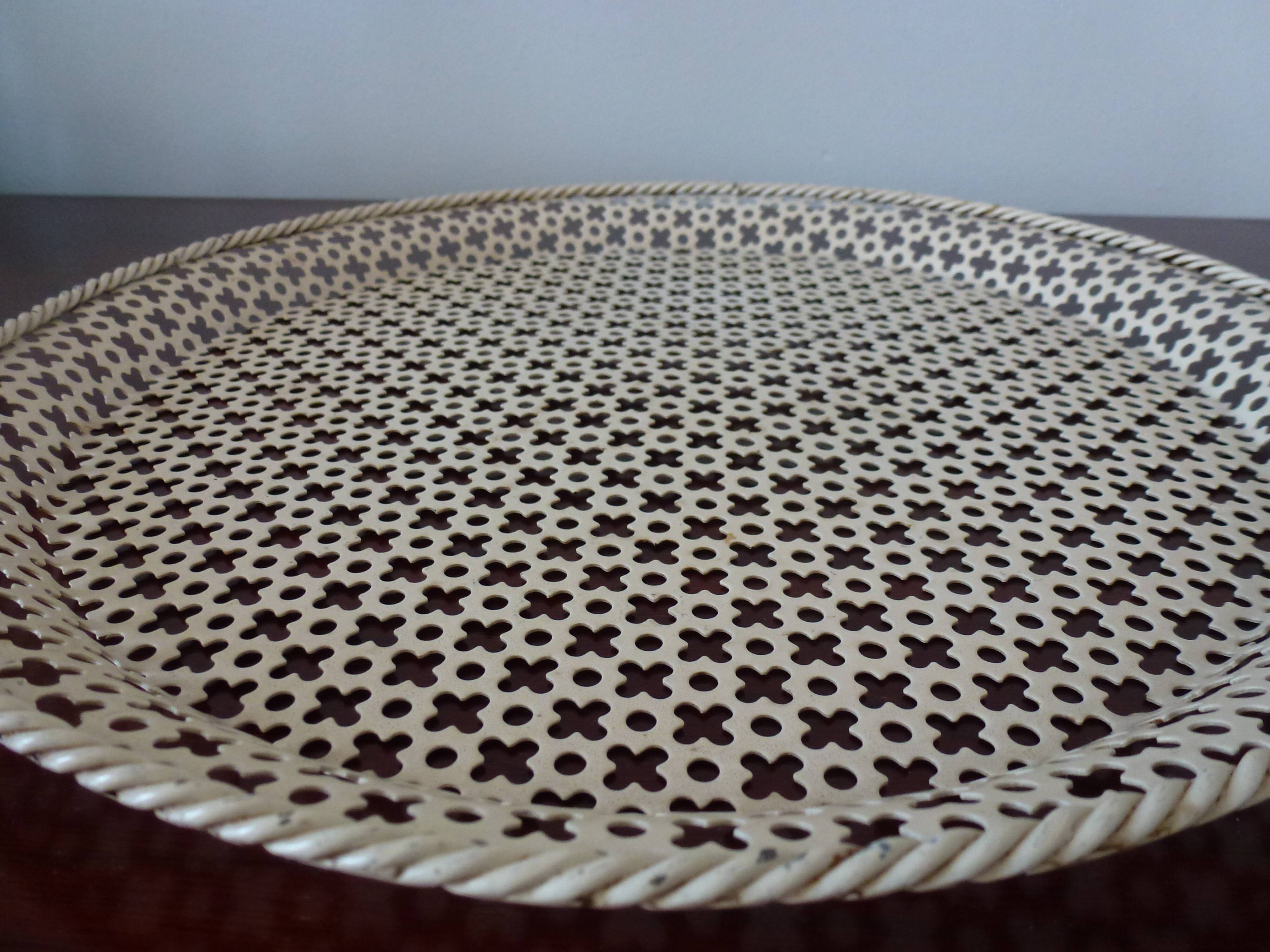 Perforated metal tray Mathieu Mategot 34cm