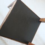 Ancienne chaise en bois