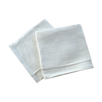 2 monogram napkins H