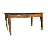 Farm table