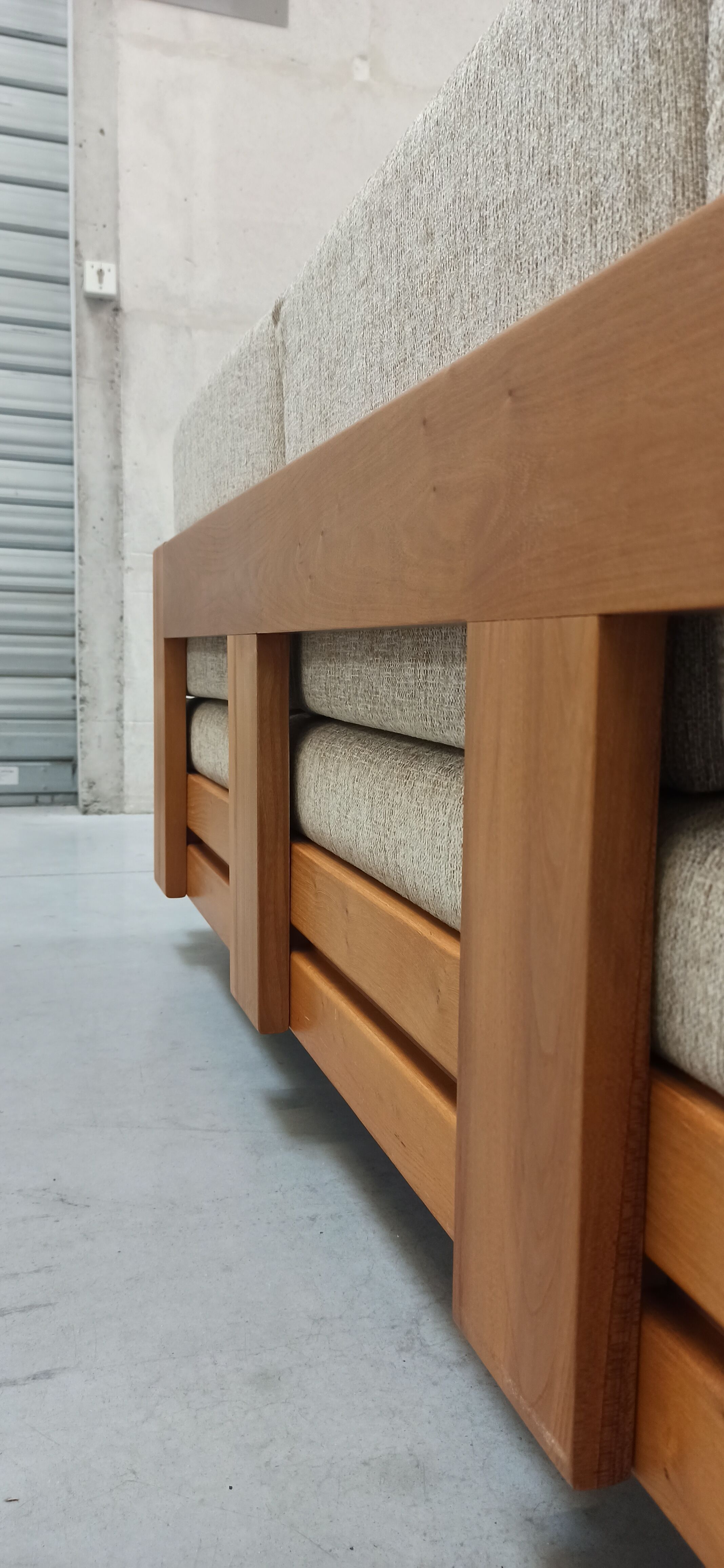 Elm sofa Maison Regain, 60's