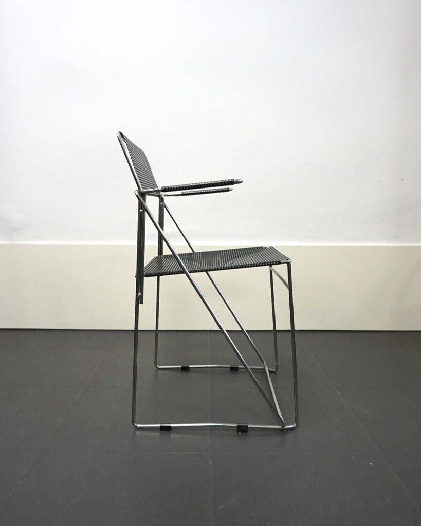 4 X line chairs with armrests designed by Niels Jørgen Haugesen