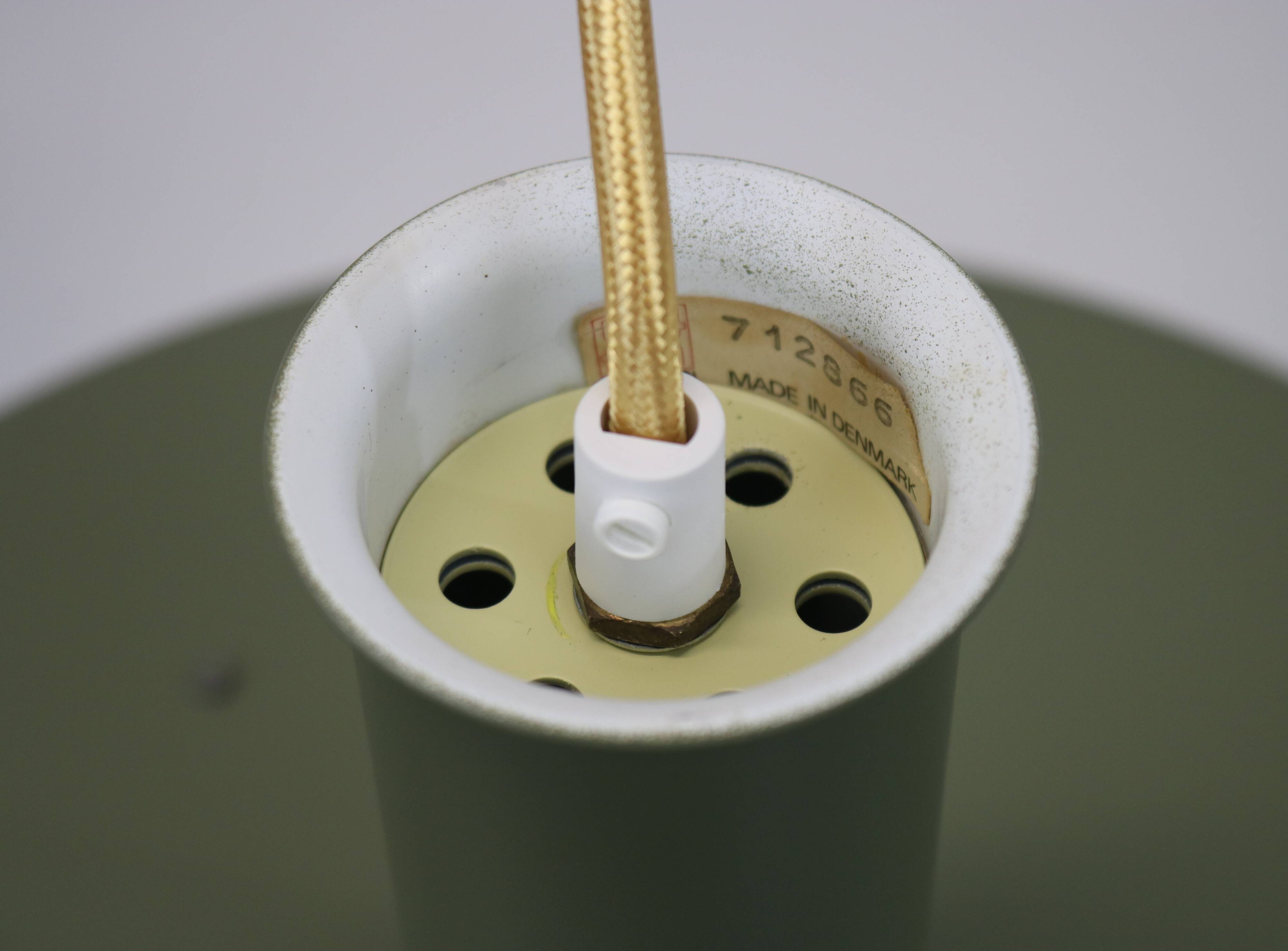 Superbe lampe design vintage Fog & Morup - modèle Optima vert - conçue par Hans Due