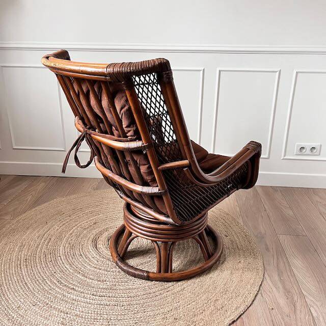 Vintage rattan swivel chair
