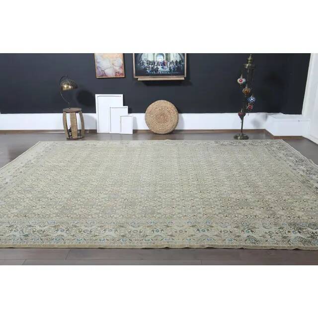1970s Vintage Persian Handmade Wool Cotton Green Area Rug 295x400