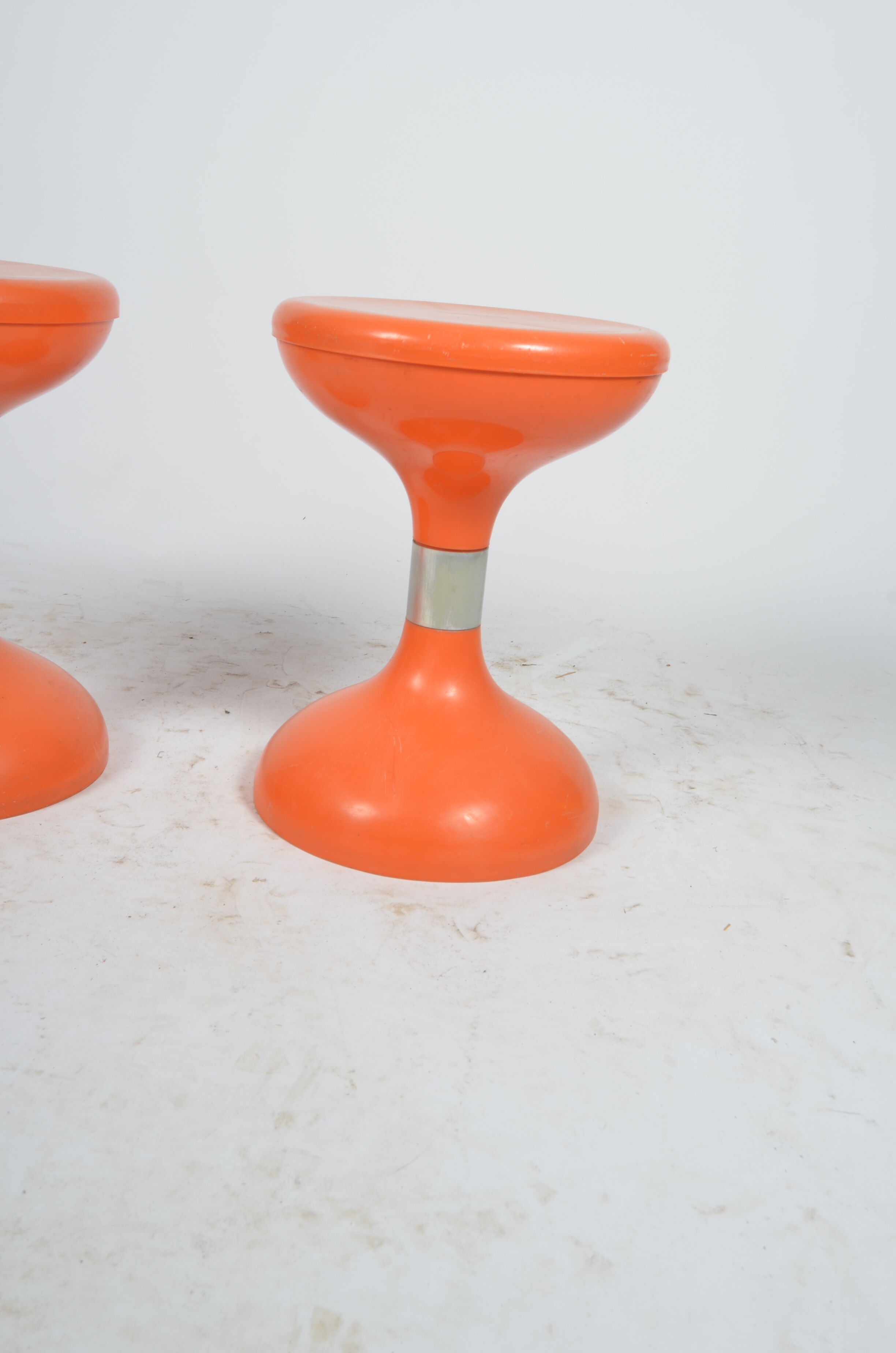 Orange diabolo stool