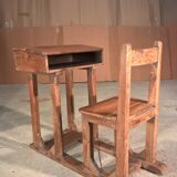 Ancien pupitre-chaise d'écolier en teck birman