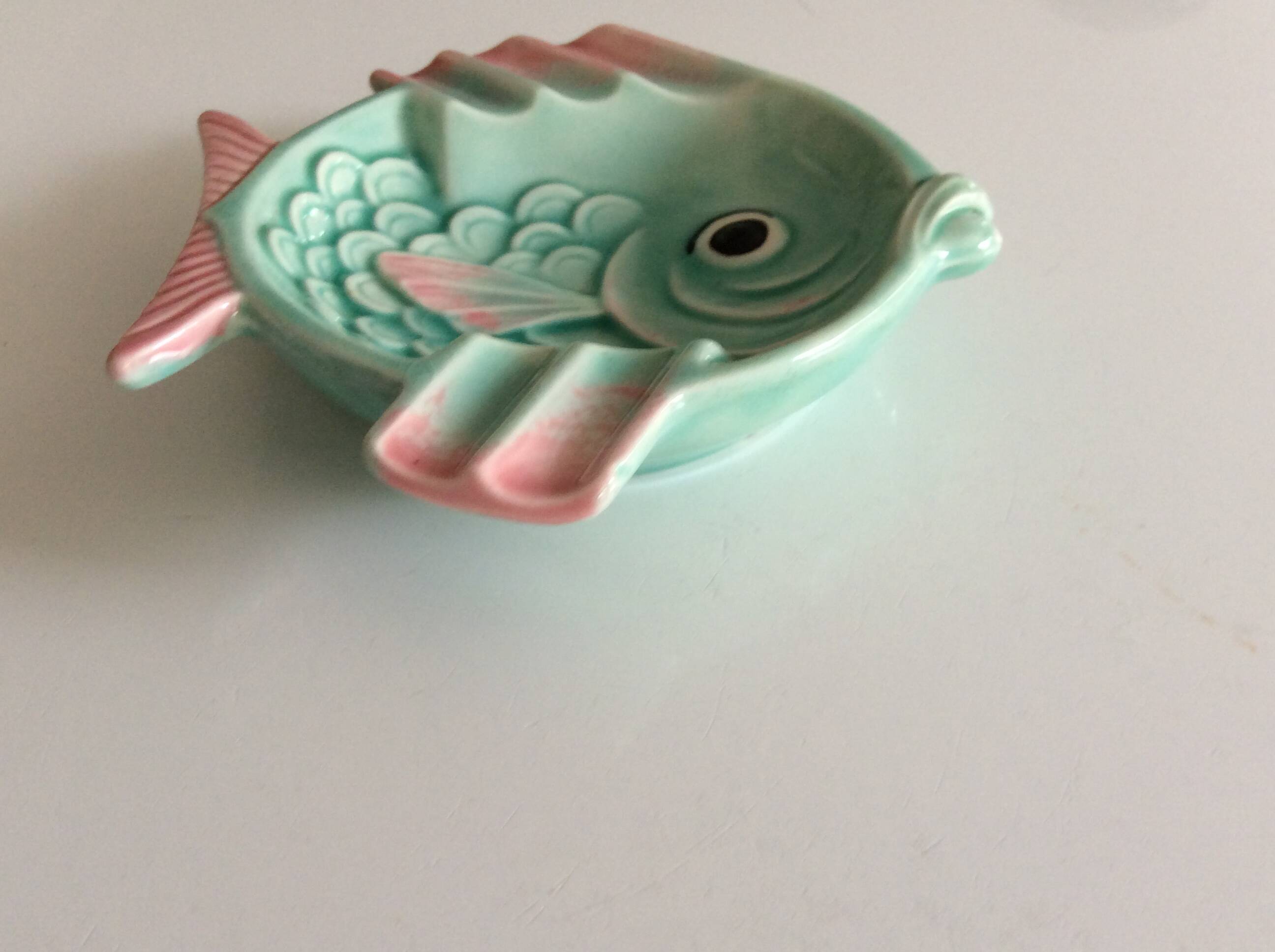 Fish ashtray