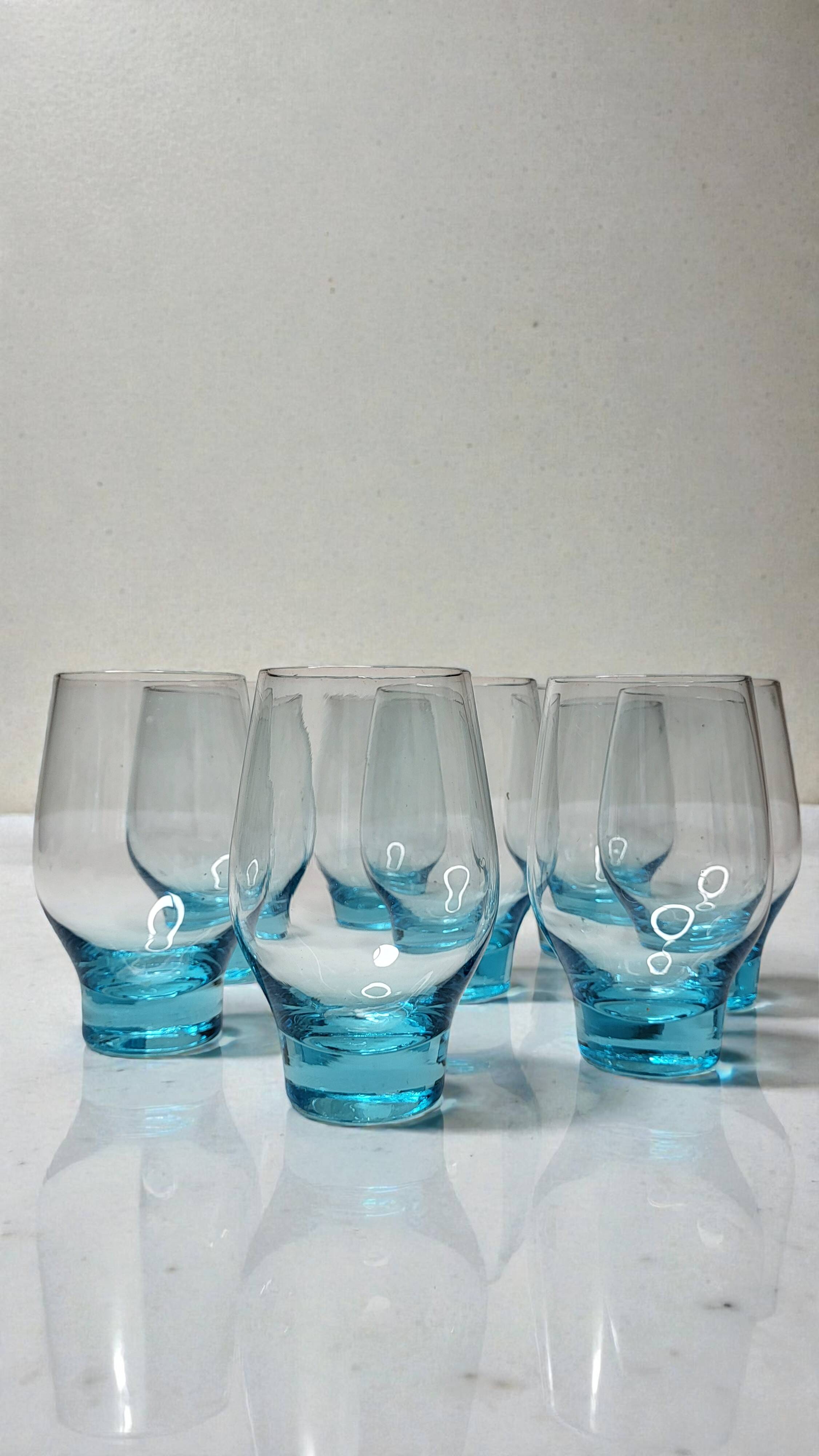 8 water glasses 1970