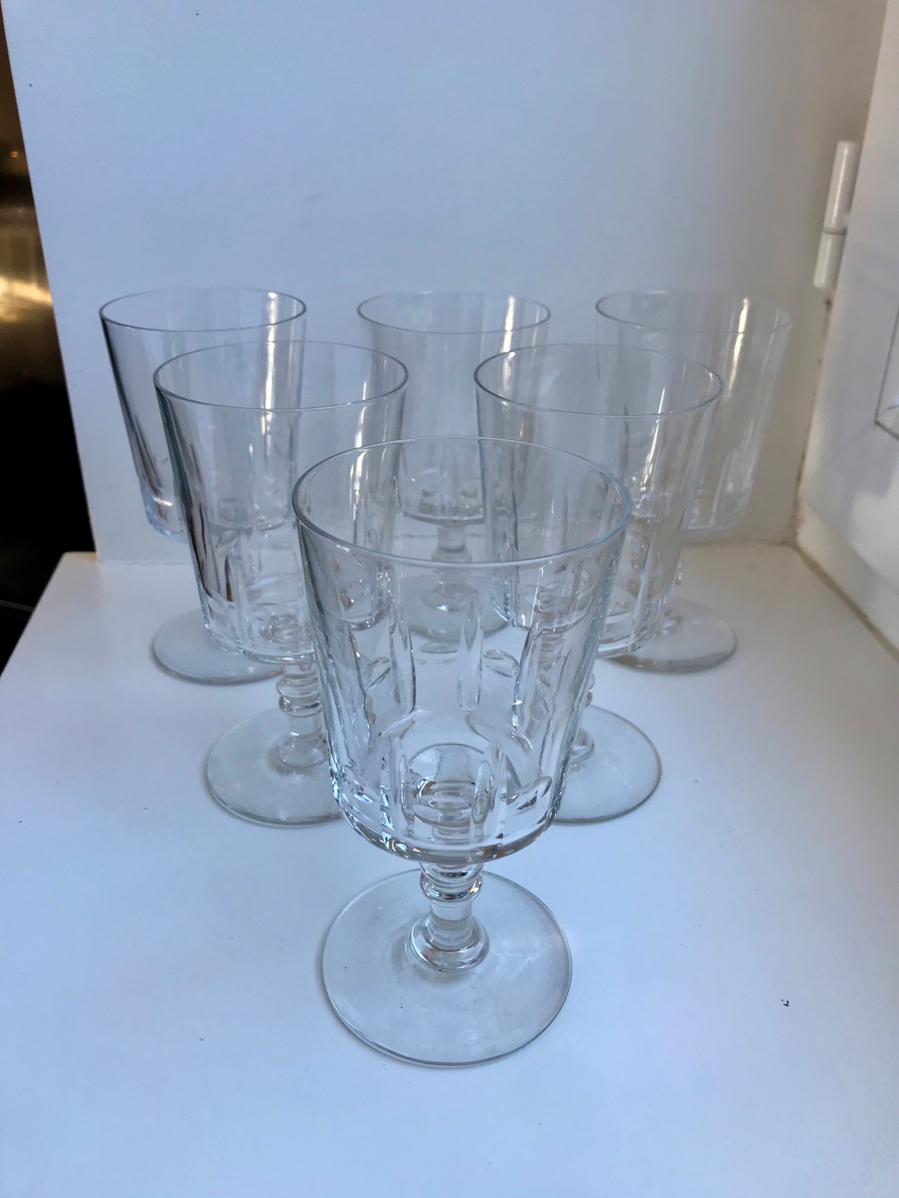 Set of 6 small crystal wine glasses engraved early twentieth century