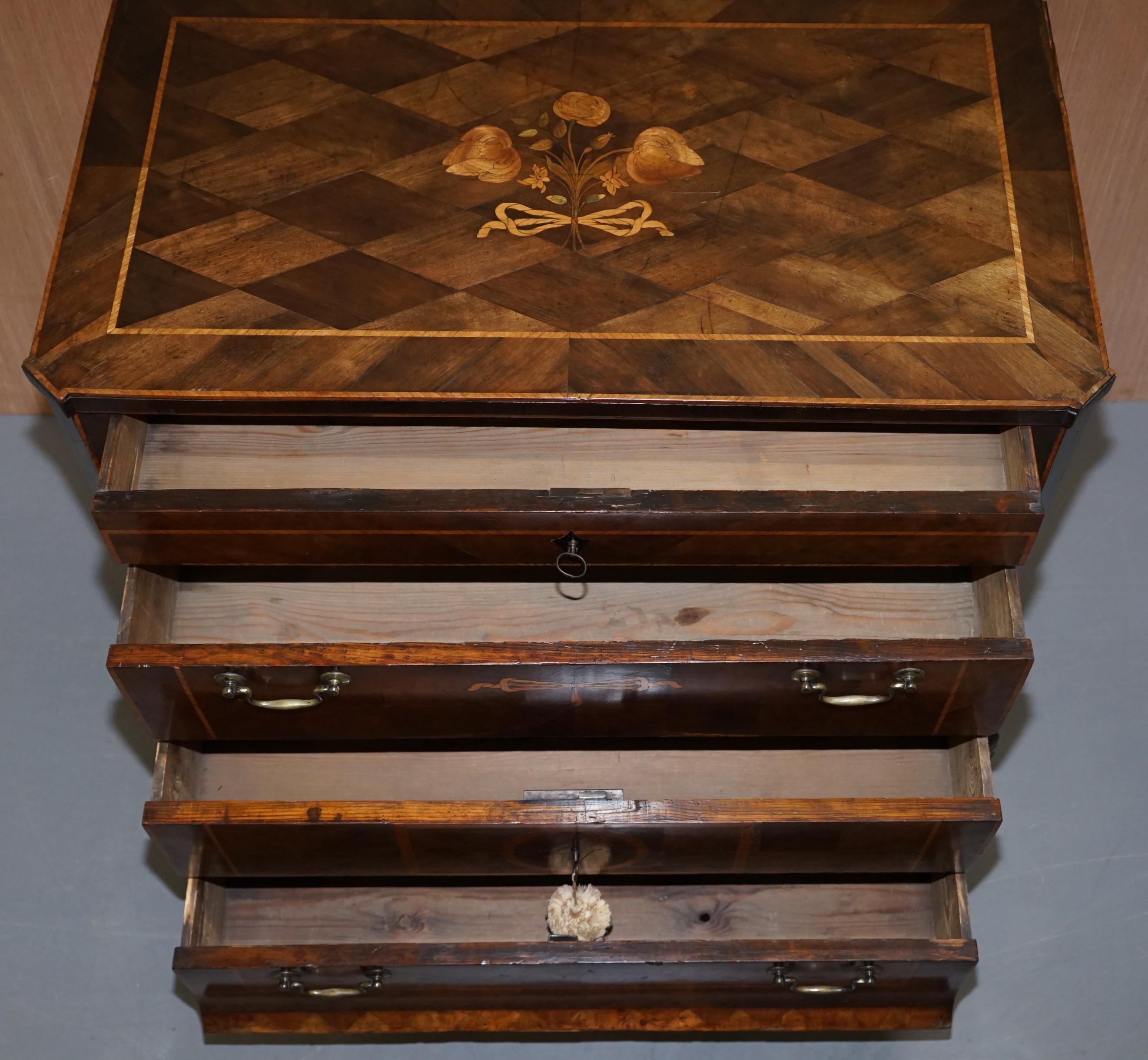 Rare commode with continental marquetry parquetry circa 1780