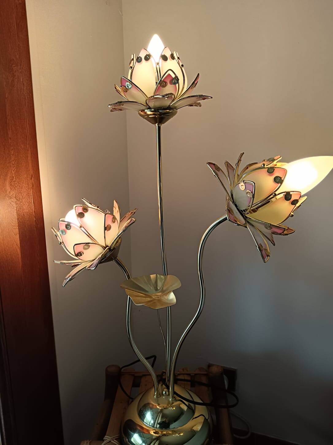 Lampe rétro nénuphar Kema Keur