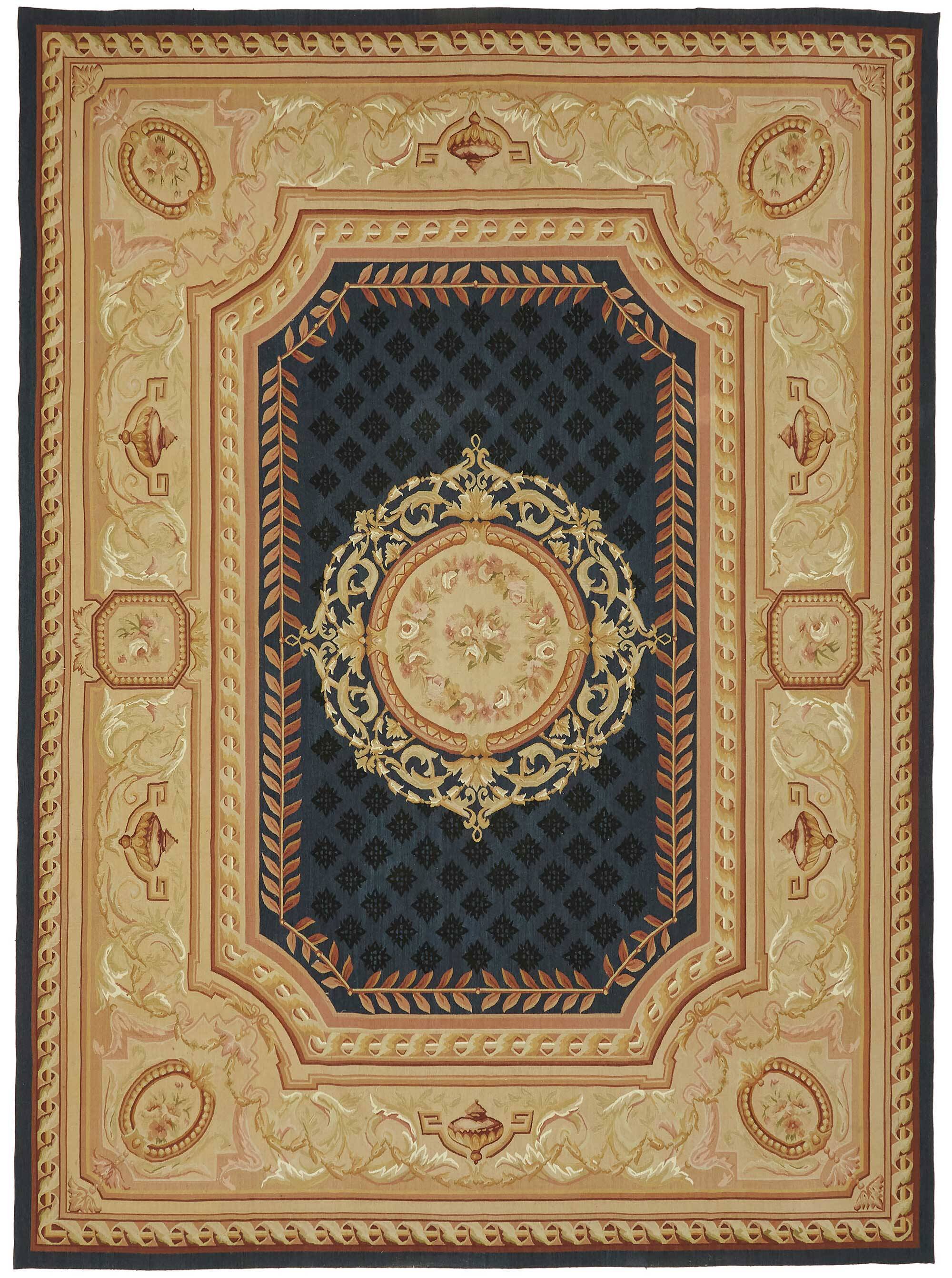 Handmade European Vintage Aubusson Kilim 274 cm x 375 cm