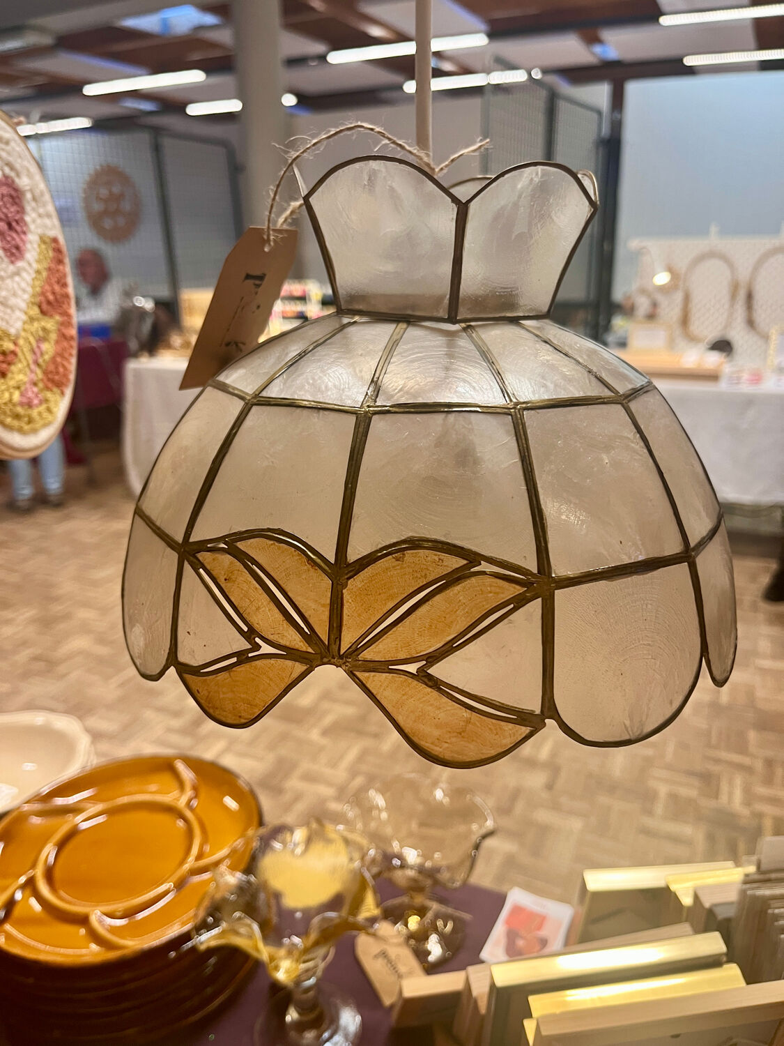 Mother-of-pearl suspension "little Hazel"