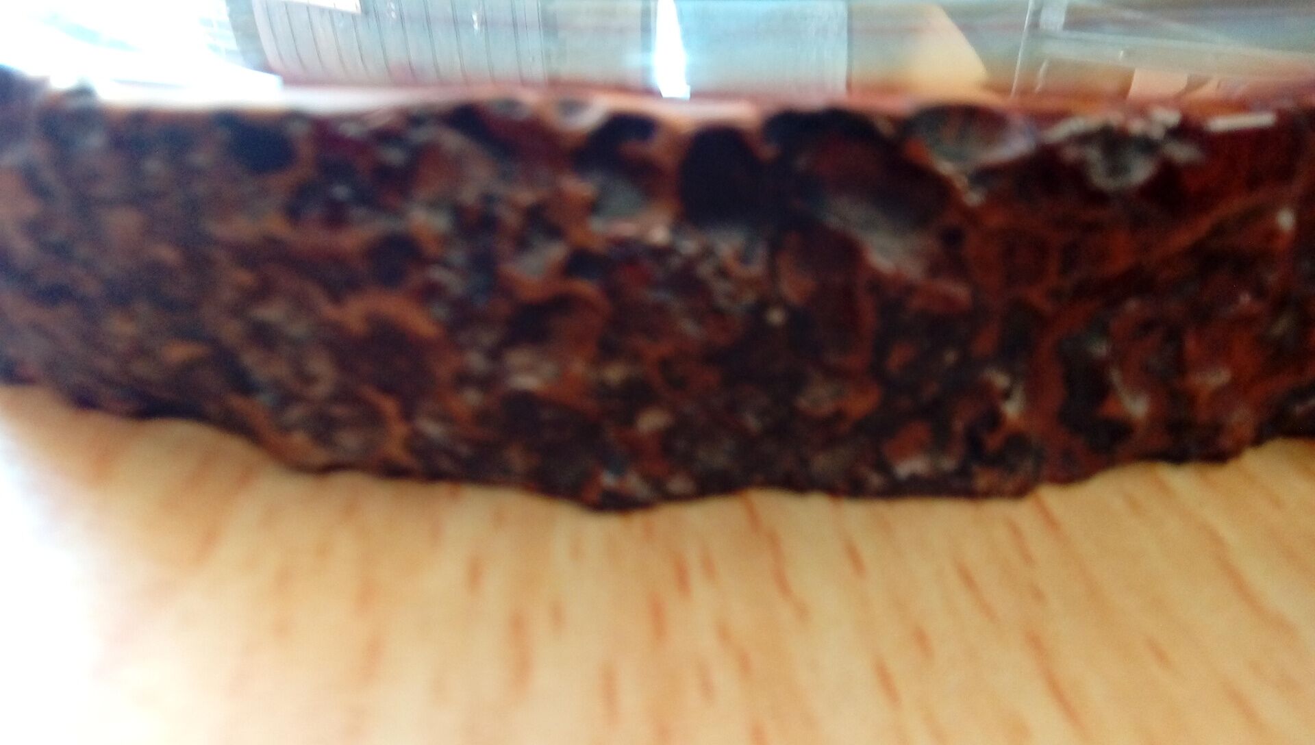 Empty pocket agate stone