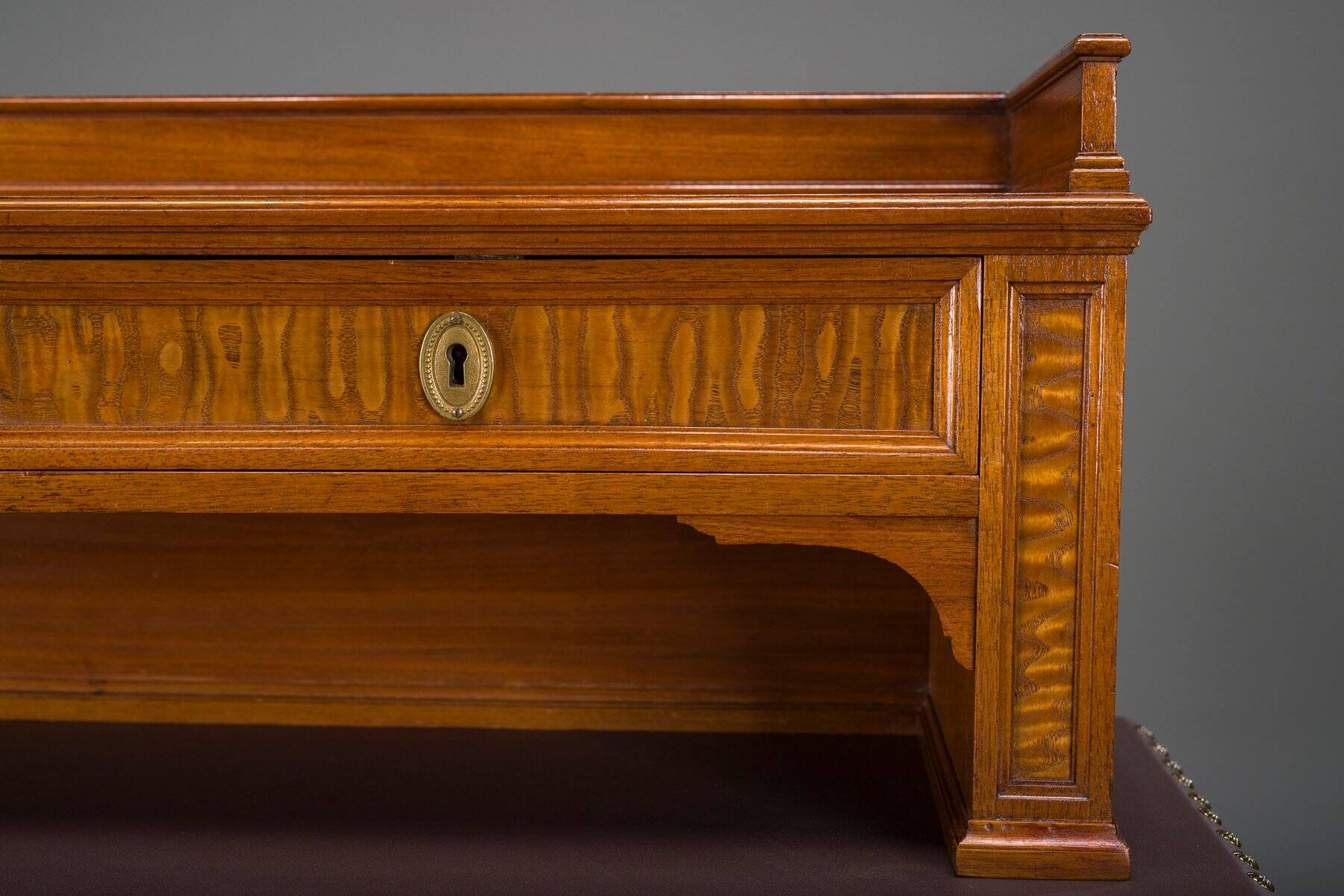 Wilhelmine secretary in walnut & exotic veneer with leather top