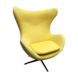 Egg armchair by Arne Jacobsen edition Fritz Hansen