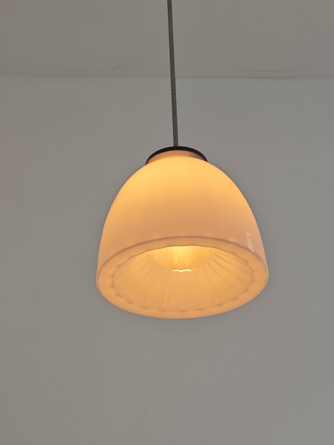 Opaline suspension sunflower Czechoslovak Elektrosvit in Nové Zámky