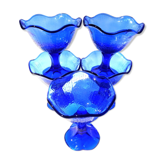 Set of 5 blue vintage ice cream cups