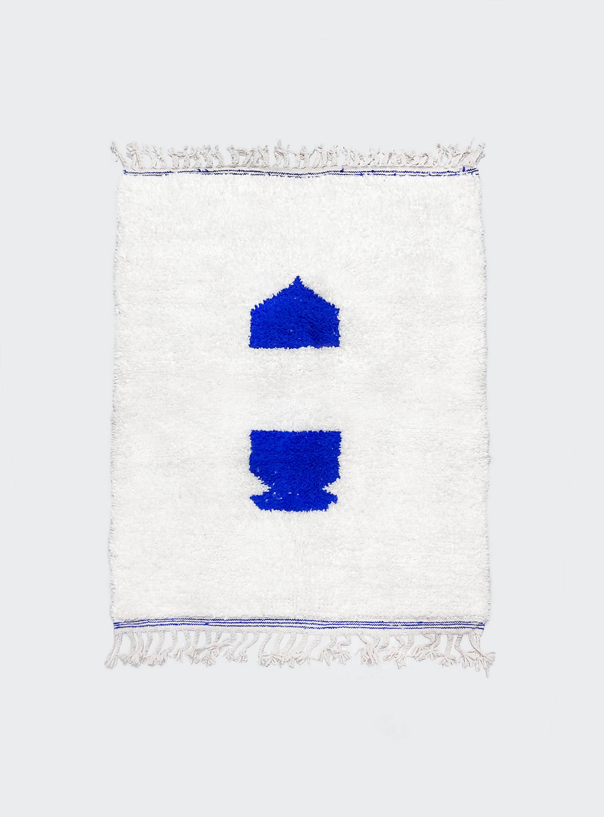 Authentic Beni Ouarain Berber rug with Majorelle blue patterns, 1.55 x 1.05 m