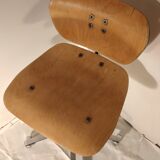 Chaise à roulettes