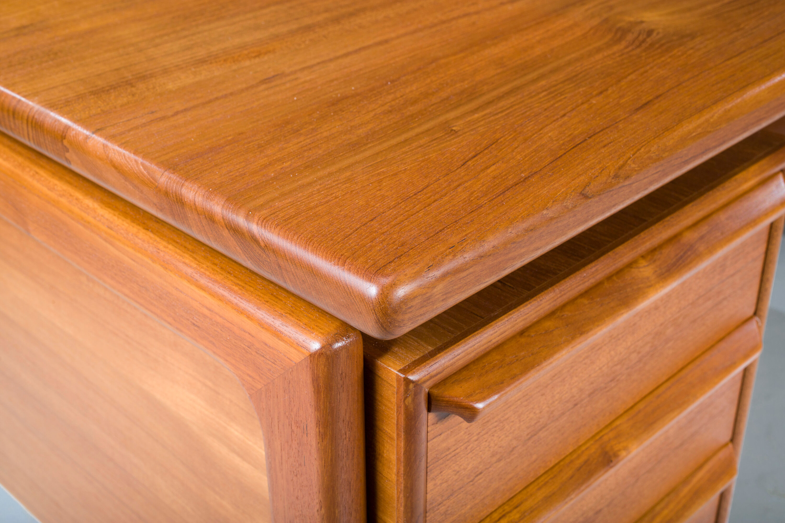 Mid-Century Desk in Teak from GV Møbler, 1960s