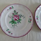 2 flat plates red flower faience Saint Clément
