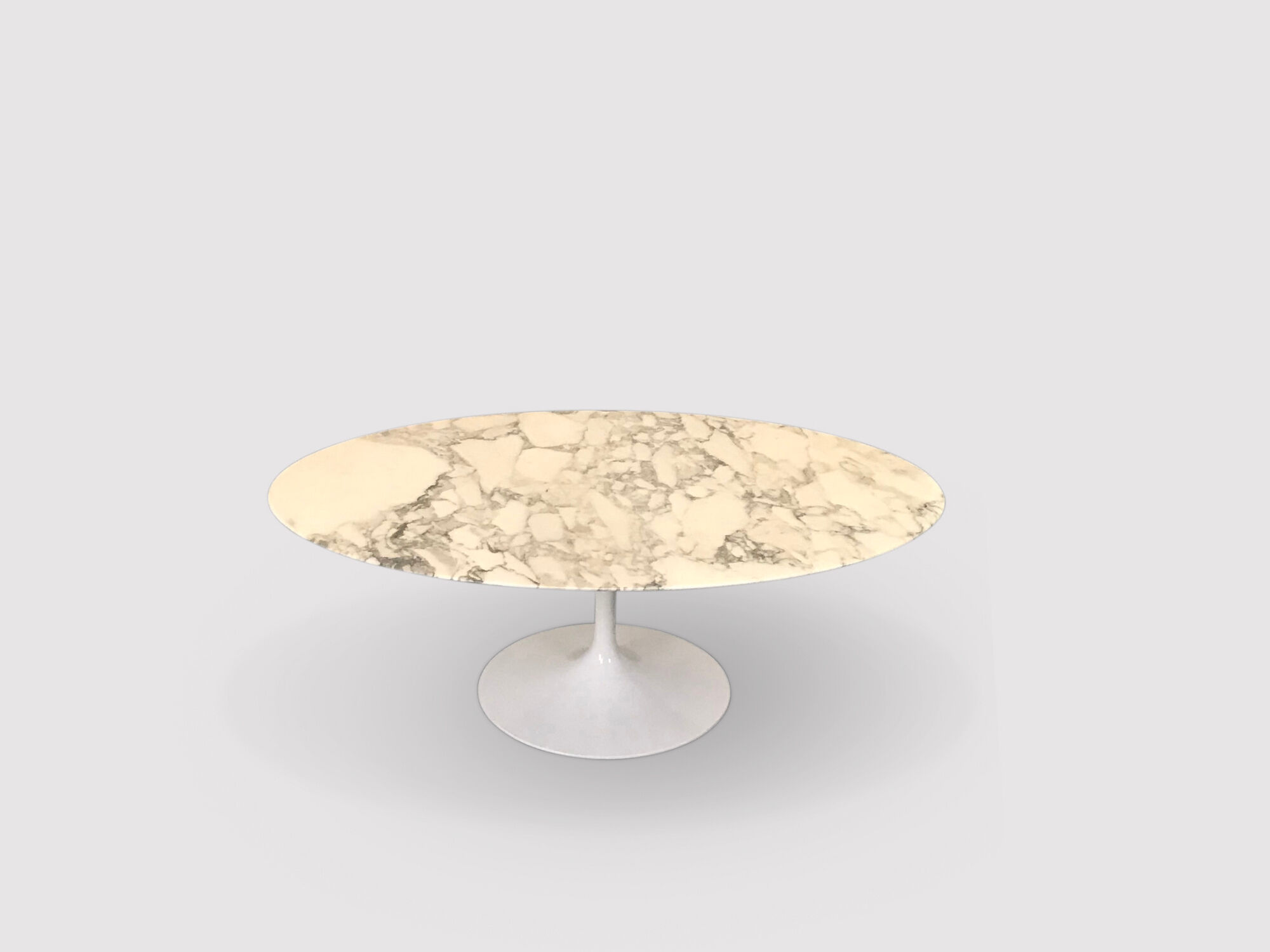 Tulip oval arabescato marble coffee table by Eero Saarinen for Knoll International 1990s