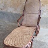Thonet Lounge Chair No. 2 (No. 9702) 1900s