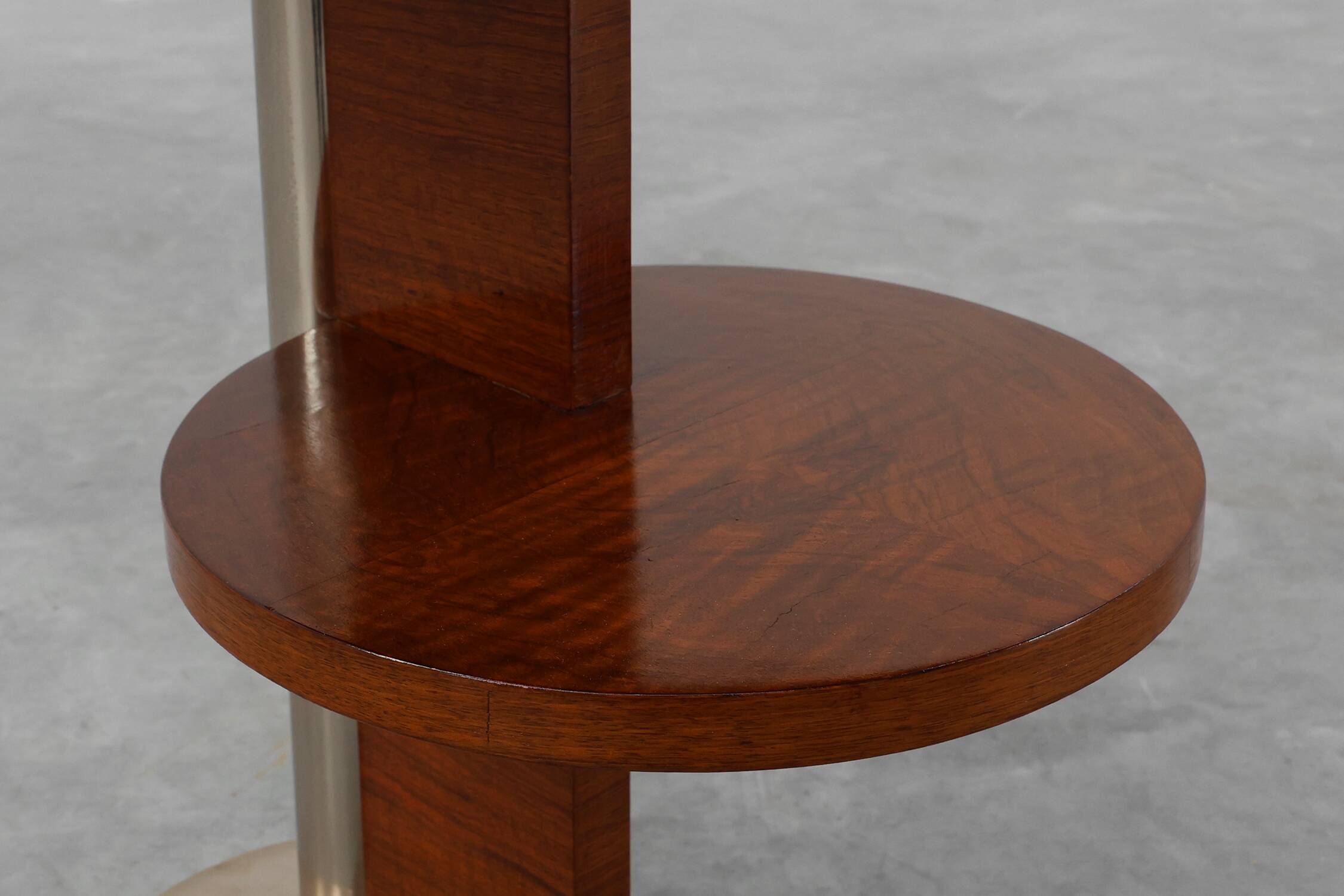Table d'appoint moderniste Art déco à deux niveaux, France vers 1925
