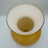 Vase opaline