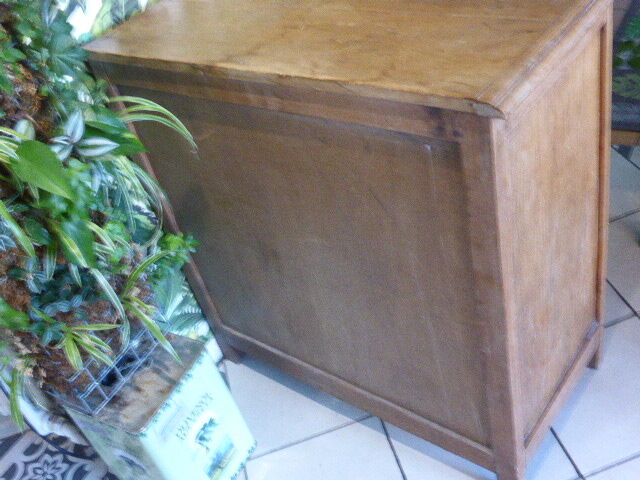 Old English dresser, light wood, 4 drawers