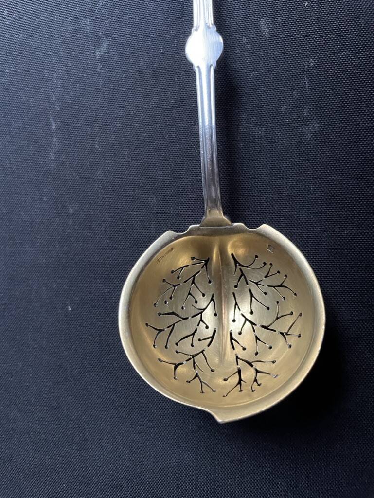 Christofle Lotus model sprinkling spoon in box – Art Nouveau