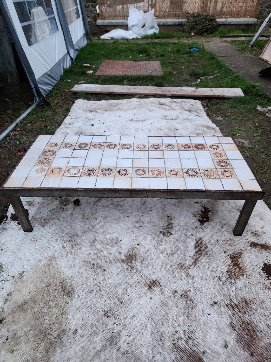 R.Capron coffee table