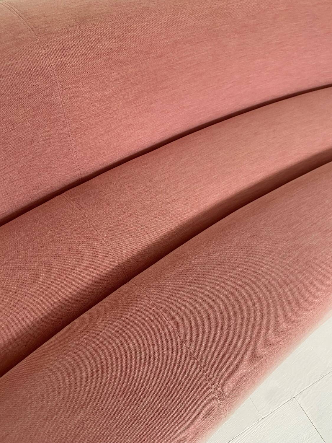 Osaka sofa by Pierre Paulin