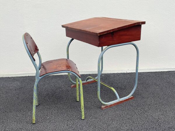 Petit Bureau design d enfant et sa chaise vintage