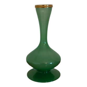 Vase in opaline green color