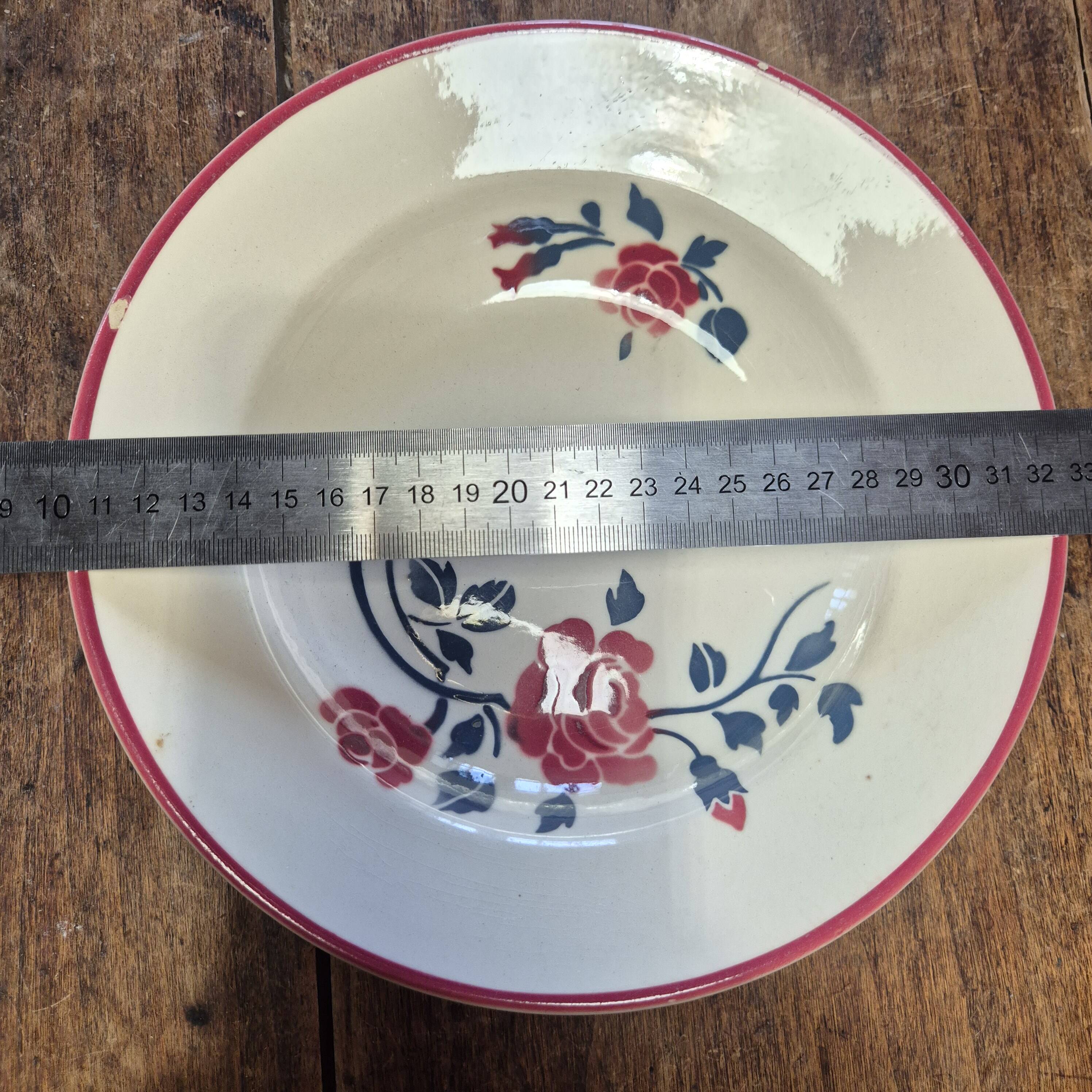 Shallow bowl half porcelain Badonviller rose pattern
