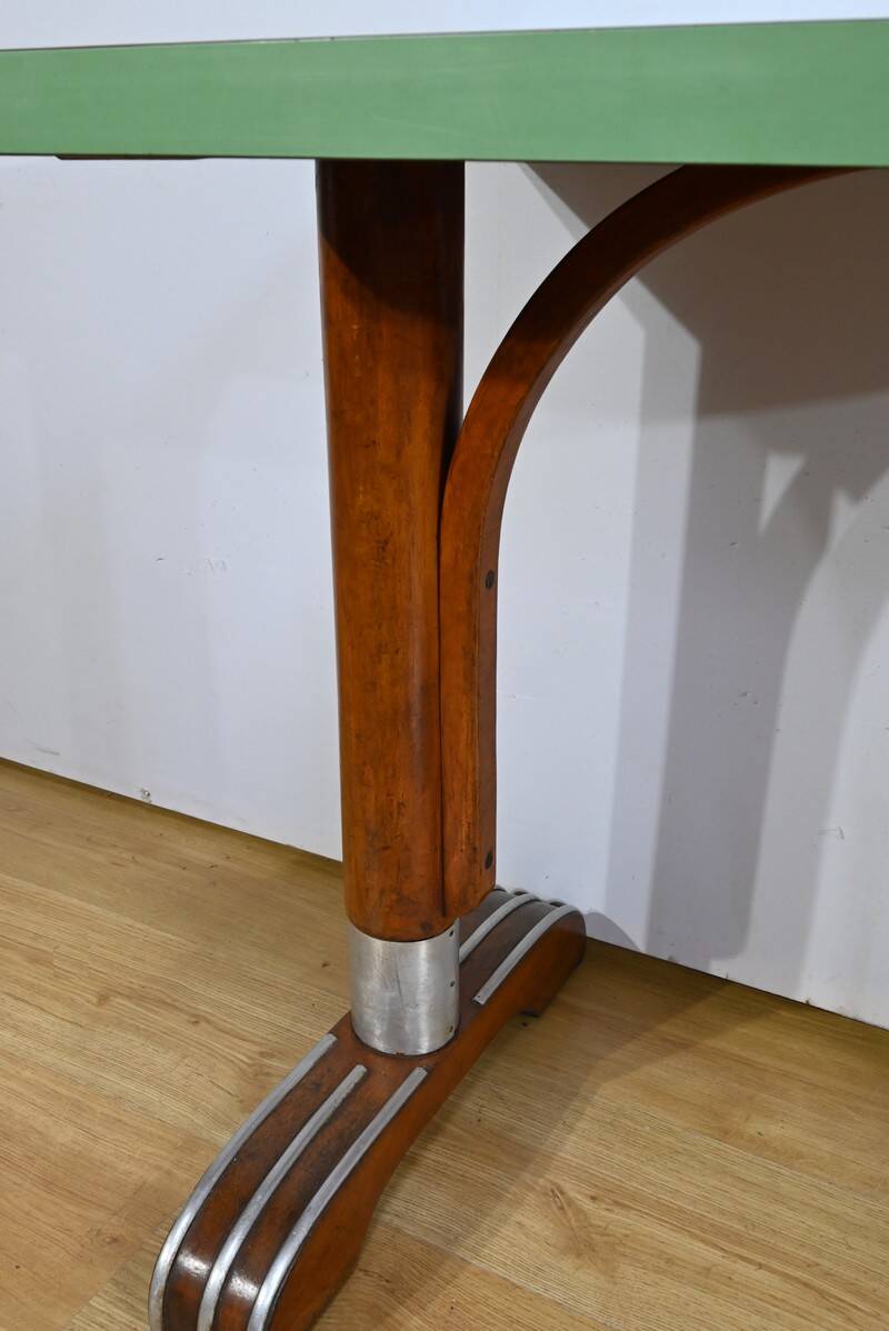 Bistro tables in laminate and beech – 1950