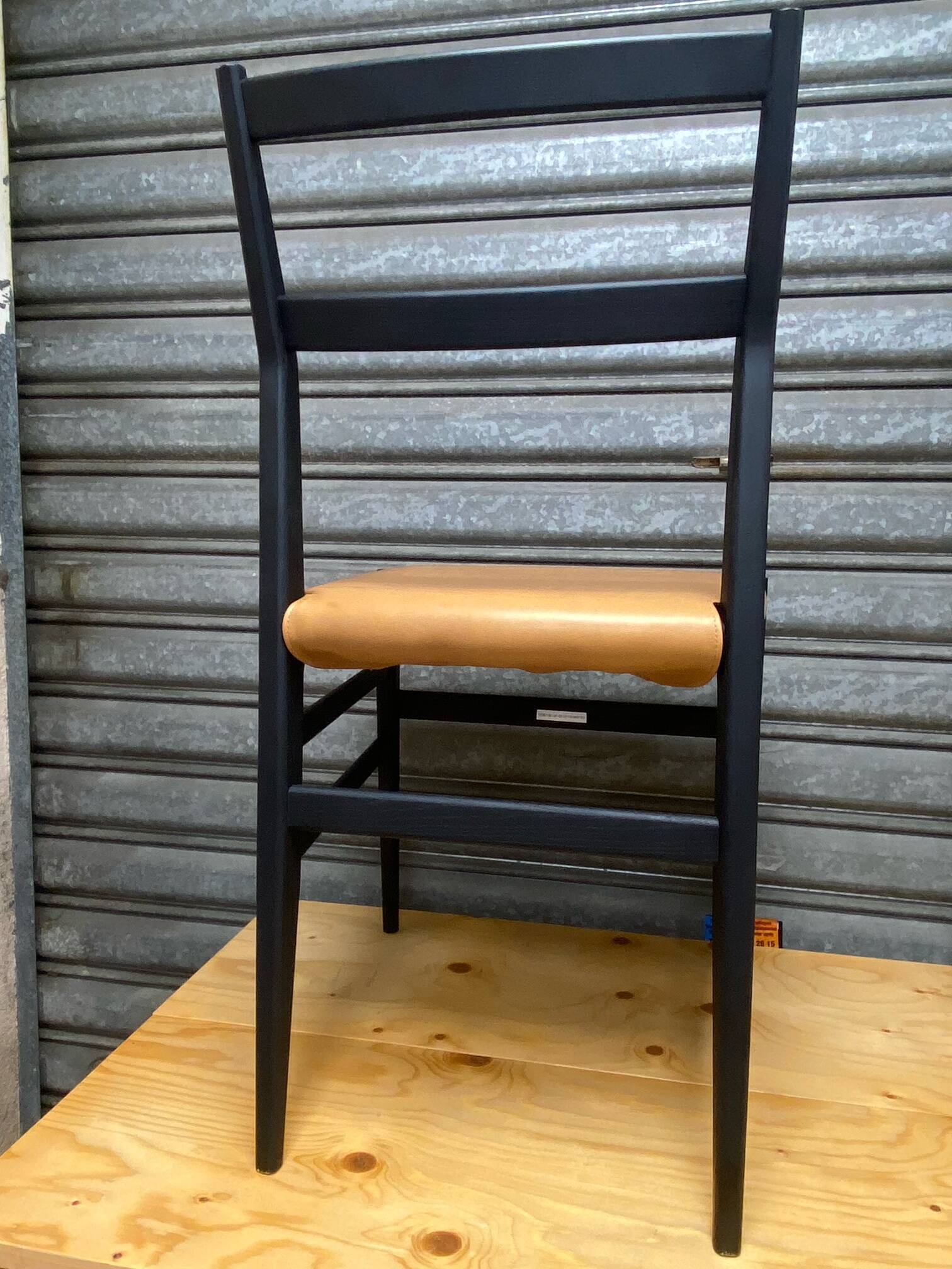 Superleggera chair by Gio Ponti - Cassina edition