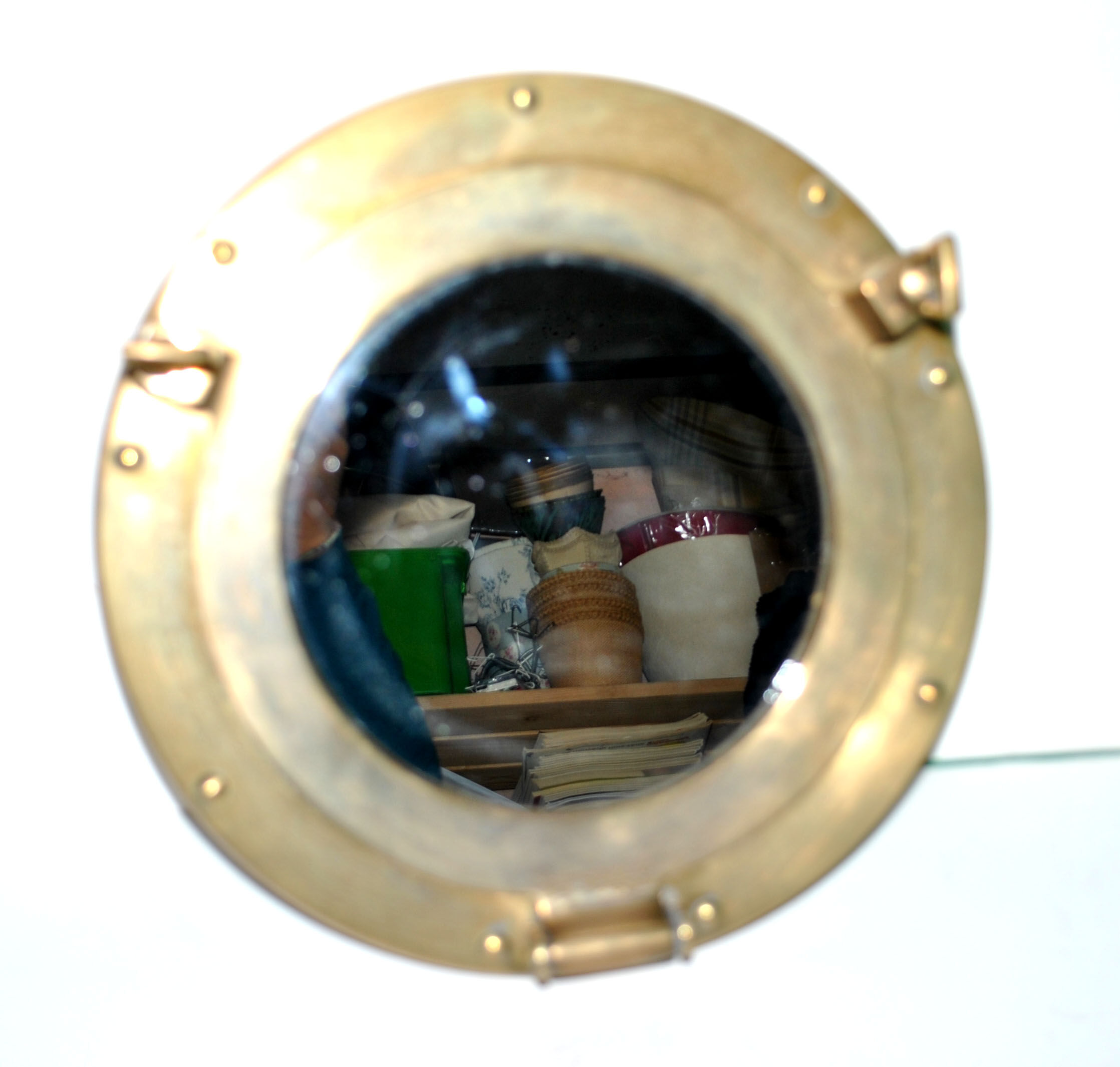 Vintage Hublot mirror in brass 30 cm in diameter